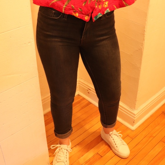 Levi’s Jeans - Picture 3 of 6